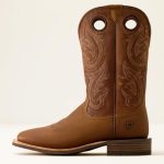Ariat Highland Toughstock Bottes de cowboy à bout carré large – Le chat avec des bottes