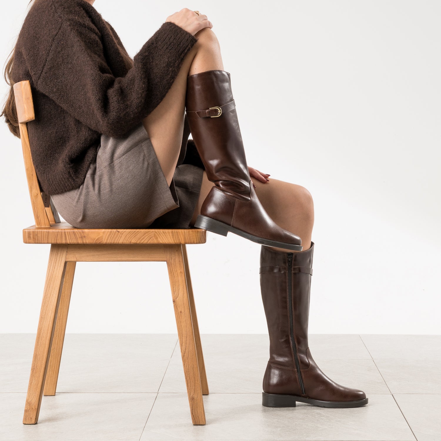 bottes-cuir-marron-femme-927ajs-1.jpg Botte cavalière marron cuir Eram Femme | ERAM – Image 1