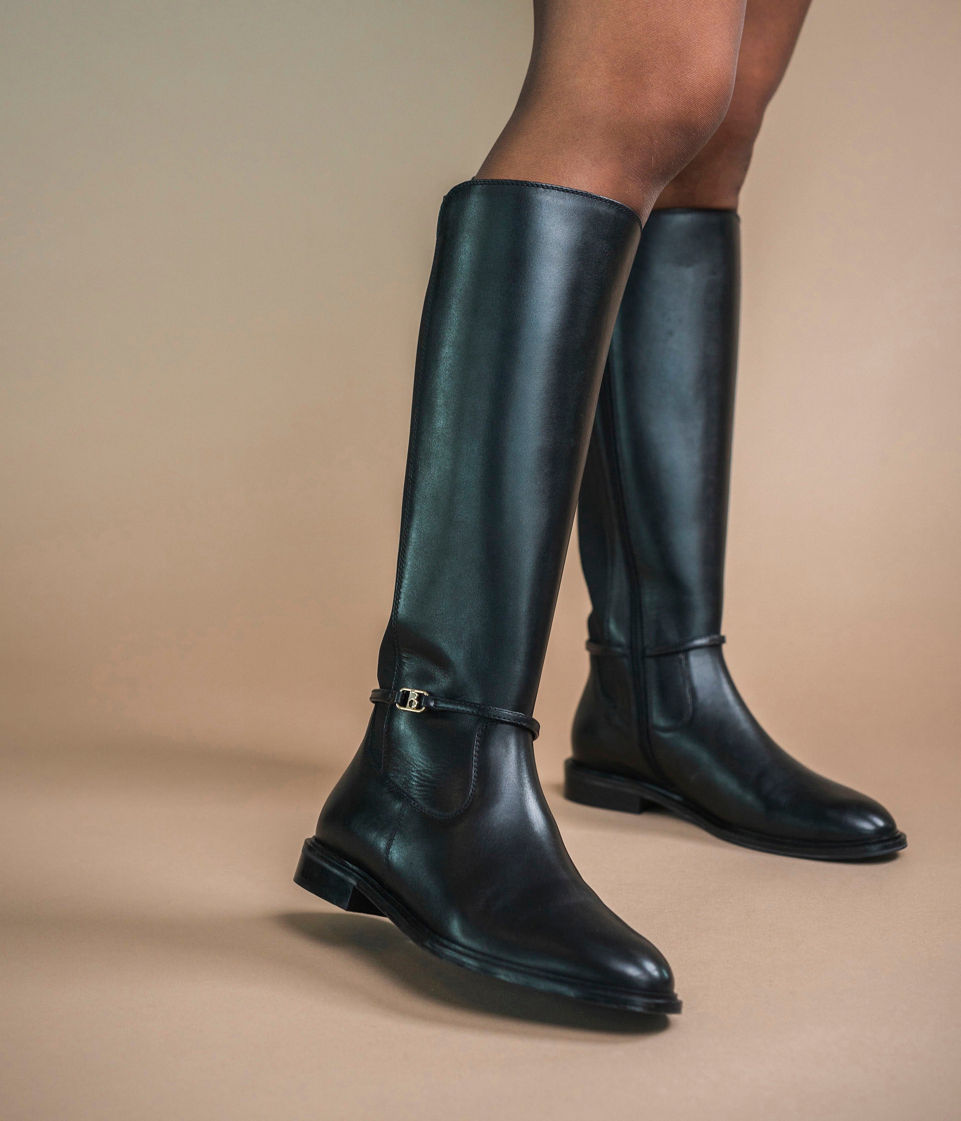 bottes-femme-cuir-noir-093viv-1.jpg Botte Ophélia noir Bocage Femme | Bocage – Image 1