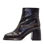 La boots en cuir noir, imitation crocodile FreeLance Scarpe
