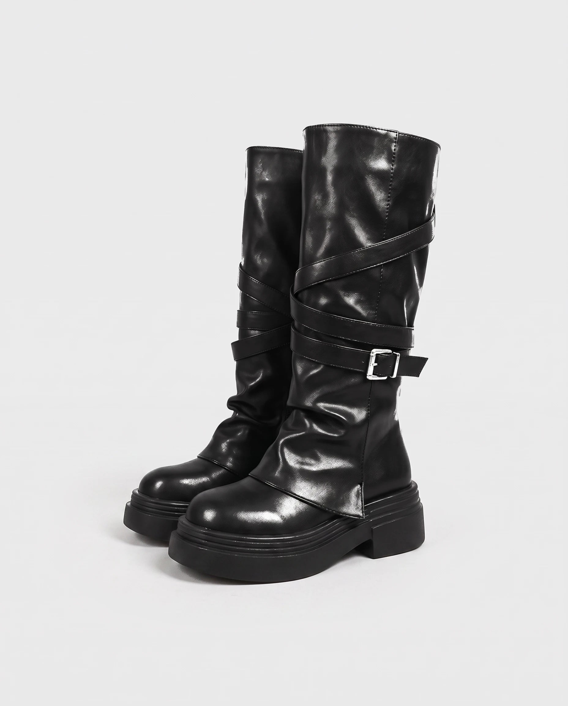 bottes-motardes-femme-397nbu-1.jpg Bottes motardes femme | Boucles & esprit rock | Zolena – Image 1