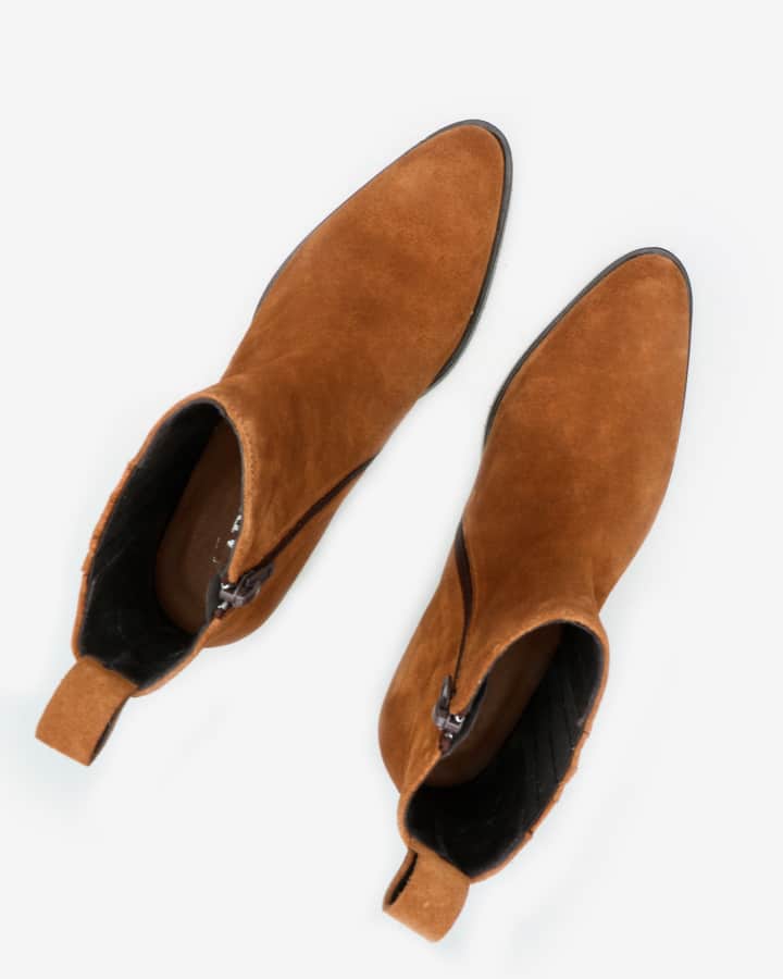 bottines-daim-camel-956ggy-1.jpg Bottines Western Velours Camel Femme | Julie | Adige Chaussures – Image 1