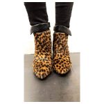 Nouvelle ligne leopard de talon bizuté en bottine femme signée OSMOSE