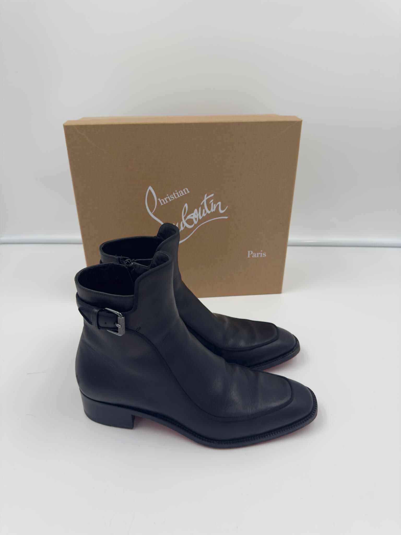 louboutin-bottines-937zqf-1.jpg Boots CHRISTIAN LOUBOUTIN 37,5 Maison Clémence – Image 1