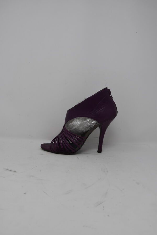 san-marina-sandales-270nfa-1.jpg Z129 SAN MARINA SANDALES A TALON VIOLET T.38 UK 5 VALEUR 99.00 € – Clozideal – Image 1