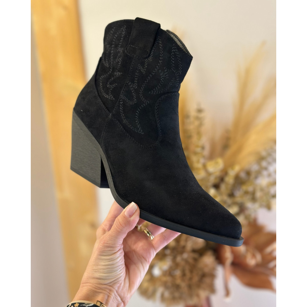 santiag-noir-femme-466ked-1.jpg Bottines santiag noir en suédine – Image 1